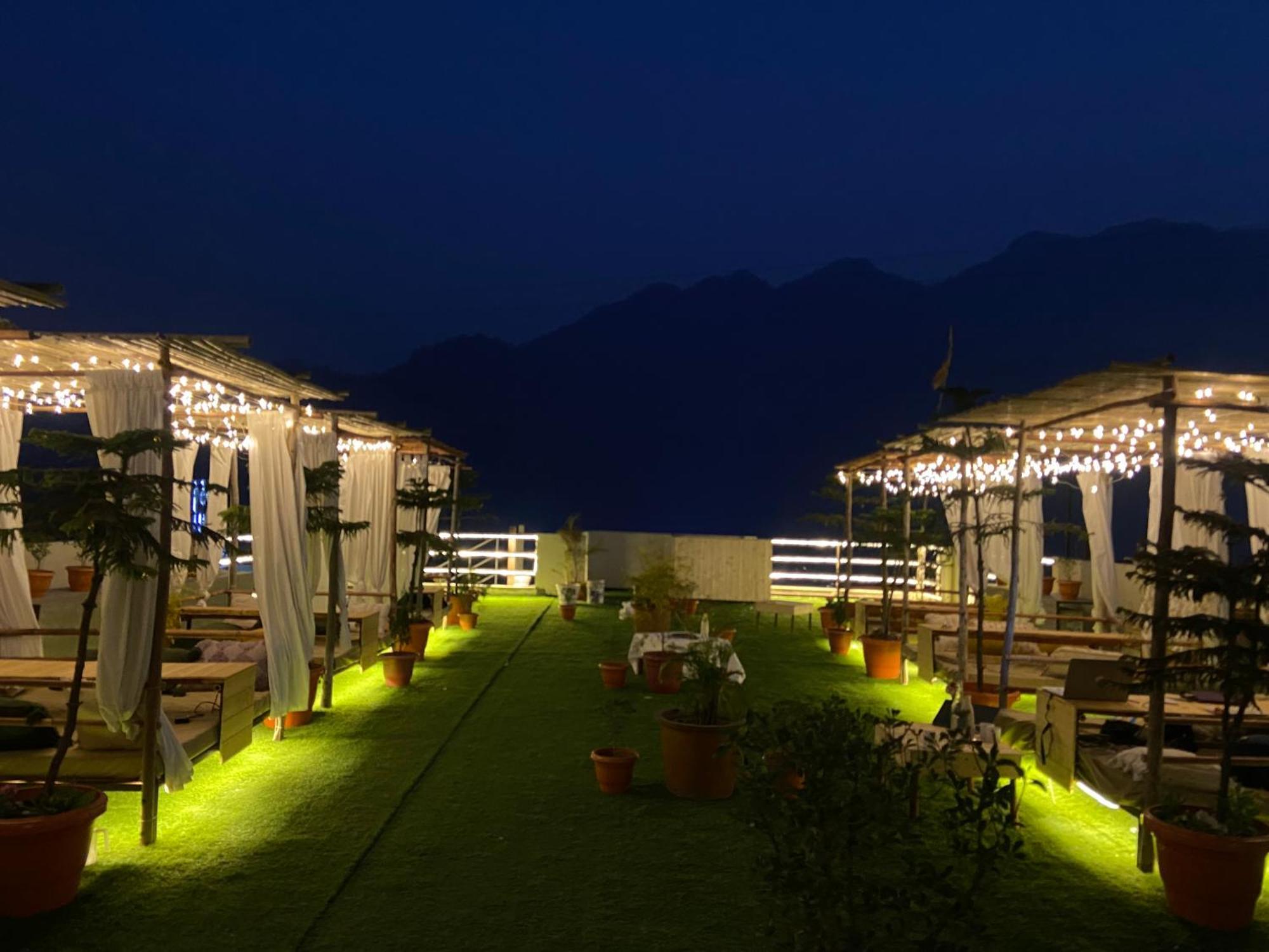 Hotel Aqua Vibes Rishīkesh Zewnętrze zdjęcie